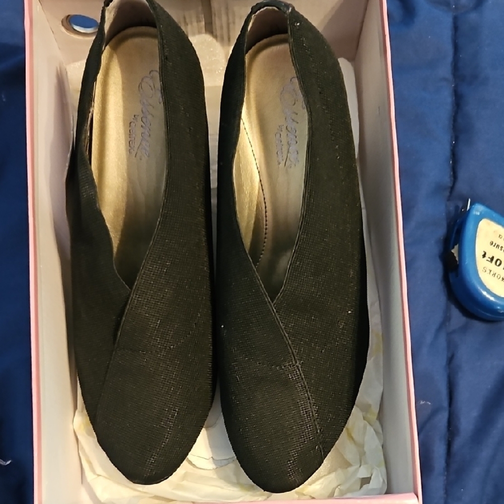 AEROSOLES Black Women's Pumps